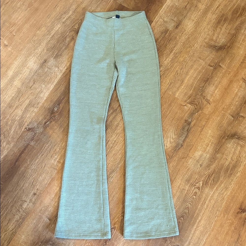American Eagle Green Ribbed Flare Pants